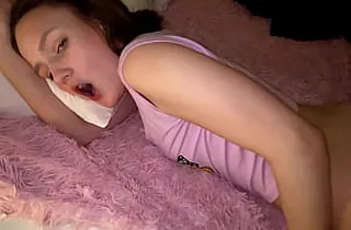 GETS CREAMPIED Check d cash in one's checks OBSERVING PORN WITH STEP BRUTHA