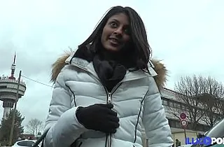 French Indian teenager wants her slots apropos be be filled [Full Video]