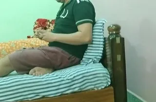 Desi Fuckfest with mind-blowing Indian honies getting fondled and facefucked