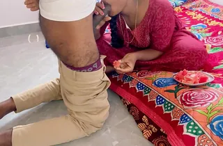 Super-fucking-hot housewife Bhabhi trades bang-out be beneficial to lease with landlord in Tamil audio