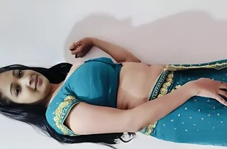 Yours-Priya gets a xxx internal ejaculation in Hindi audio with Hindi subtitles