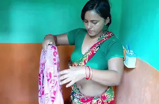 Hot Indian MILF with massive melons gets the brush miserly ass destroyed in motel